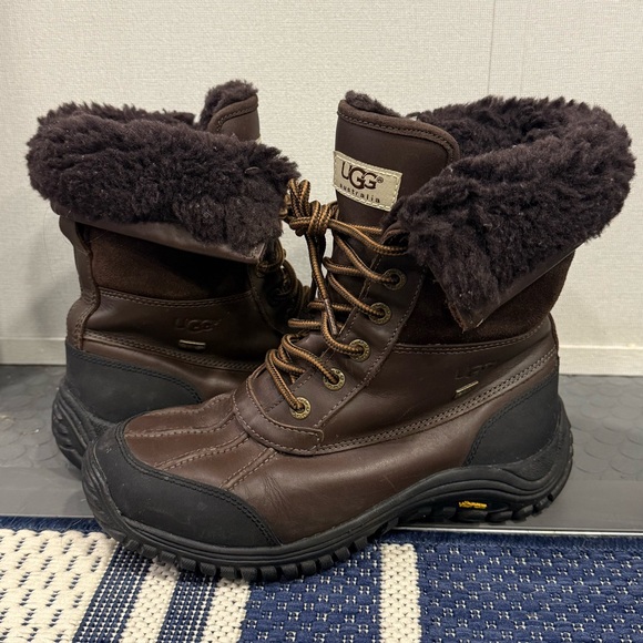 UGG Shoes - UGG ADIRONDACK 7.5 Women's Outdoor Waterproof Brown Leather Suede Boot Winter